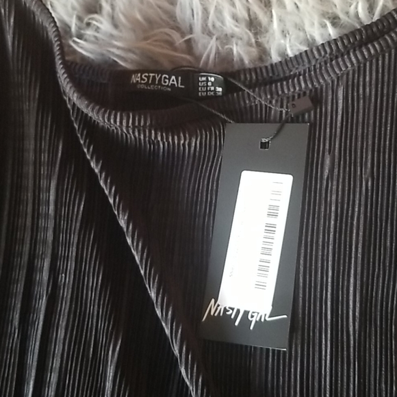 Nasty Gal Dont Plisse Me Off Midi Dress - Picture 4 of 6